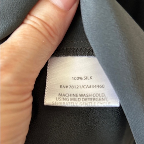 Eileen Fisher Silk Flowy Lagenlook Blouse size S - Picture 4 of 7